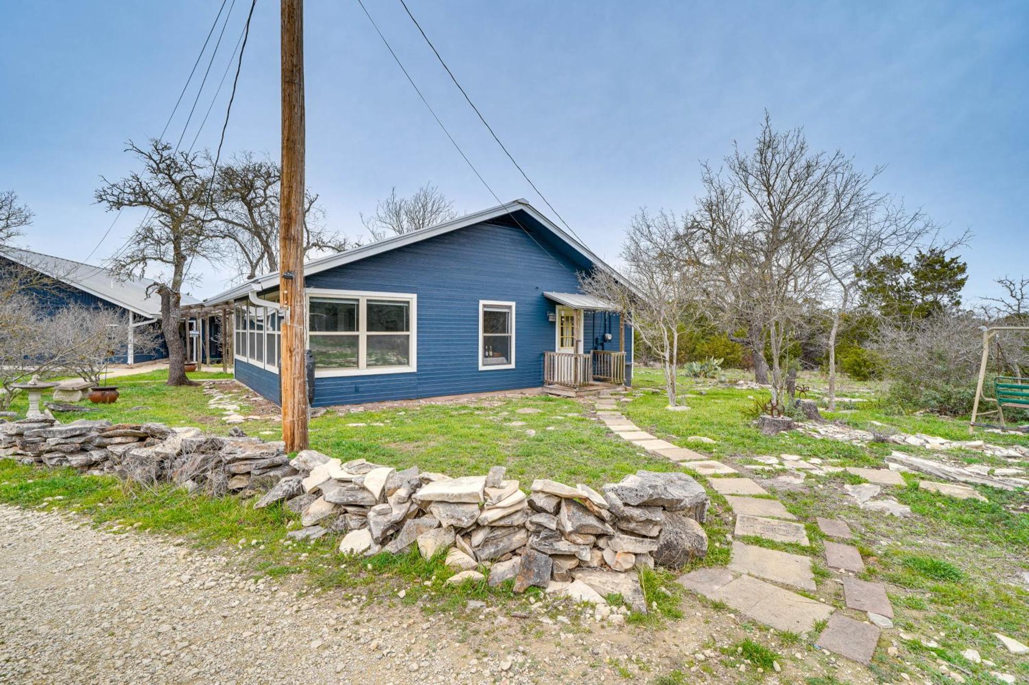 Holiday home Cozy Guest Near Guadalupe River! *