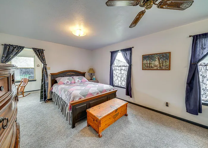 Cozy Kerrville Guest Cottage Near Guadalupe River!